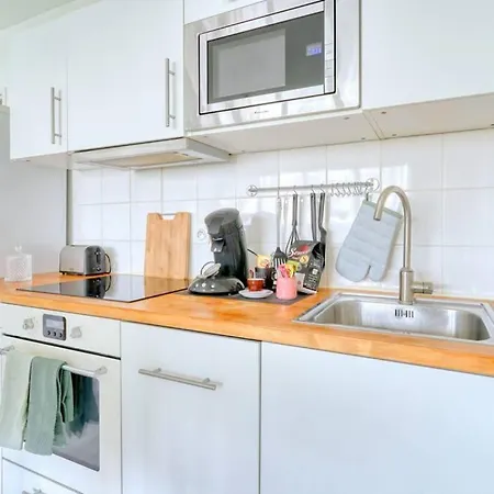 T2 Luxe Proche Paris Terrasse Parking Prive Apartment *